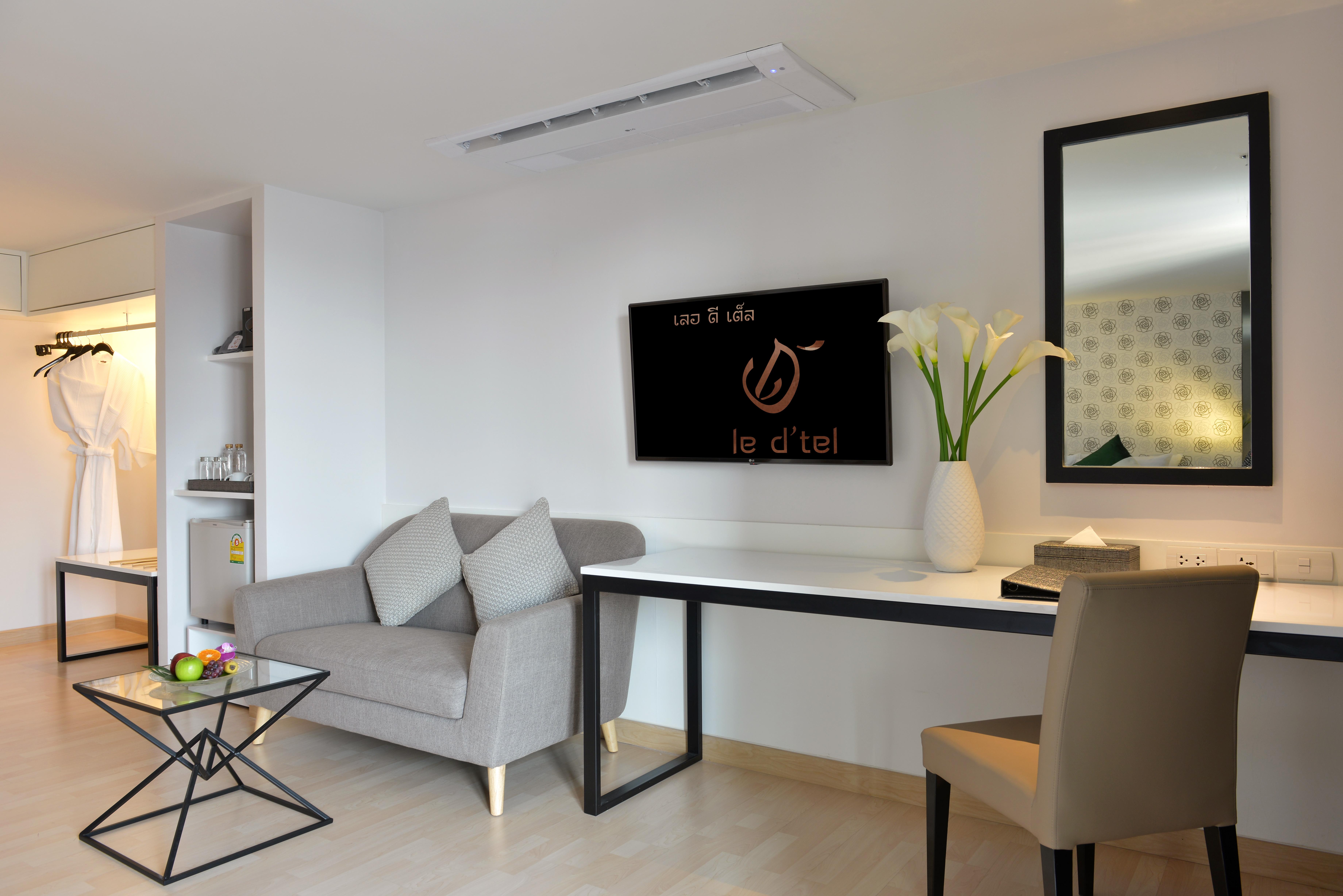 Le D'Tel Bangkok Otel Dış mekan fotoğraf Suite