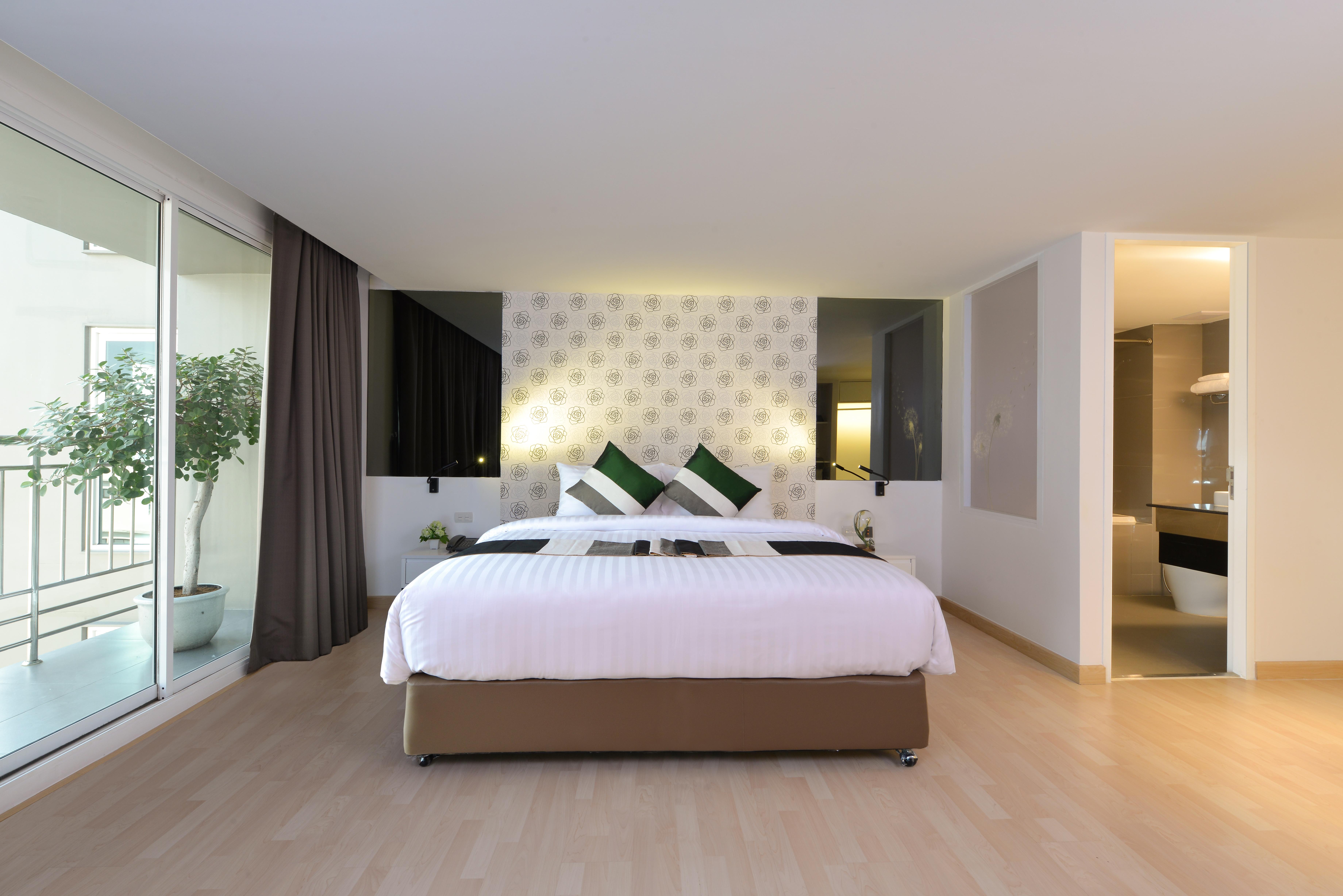 Le D'Tel Bangkok Otel Dış mekan fotoğraf Deluxe Room