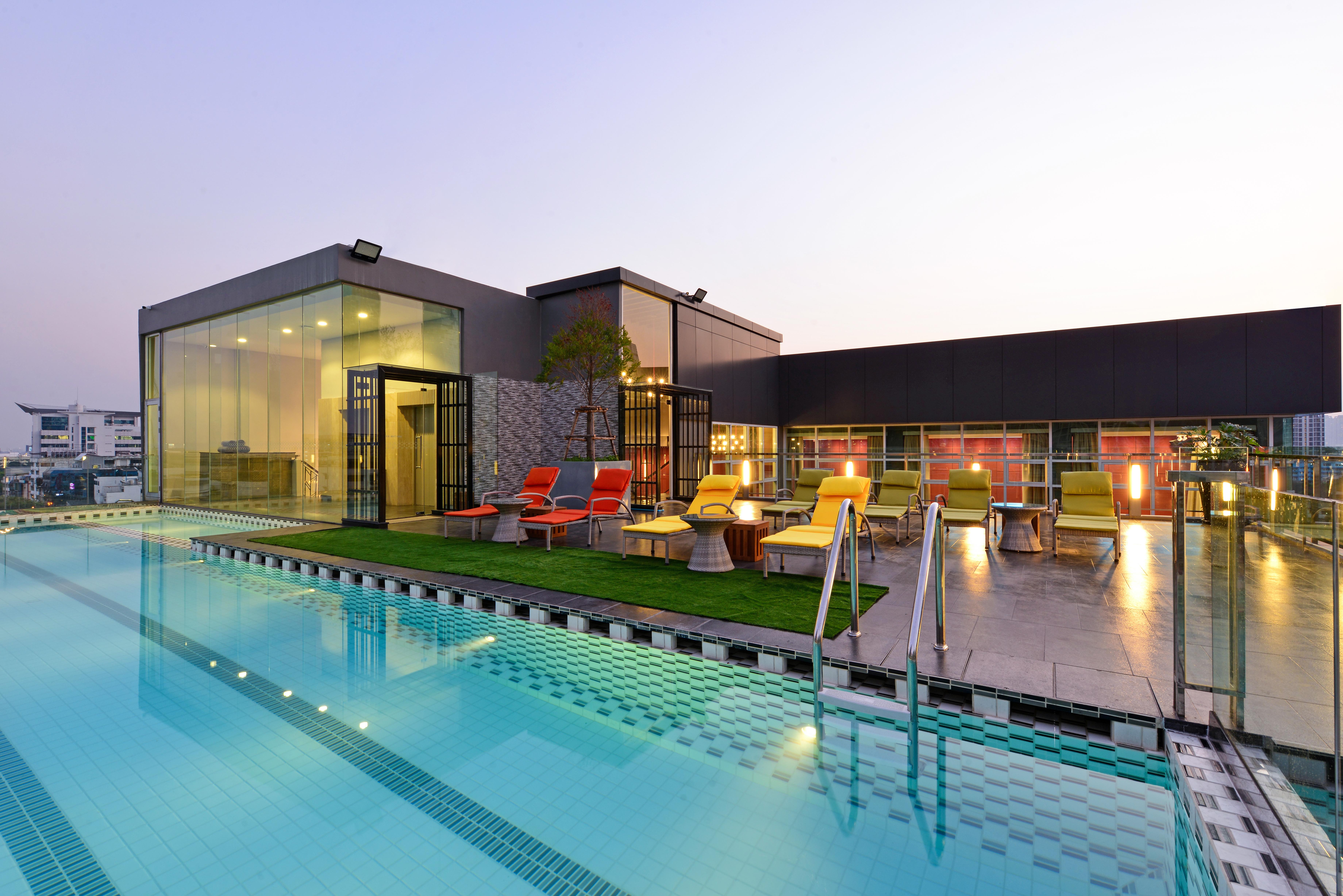 Le D'Tel Bangkok Otel Dış mekan fotoğraf The Park, Hyderabad