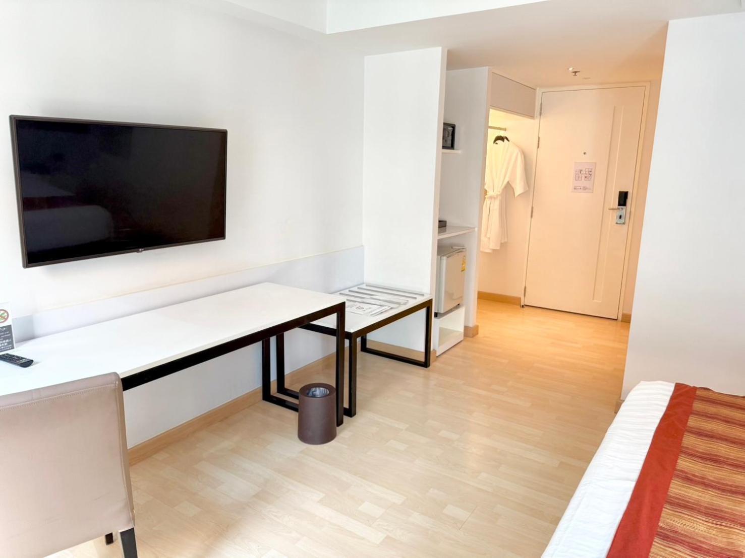 Le D'Tel Bangkok Otel Dış mekan fotoğraf