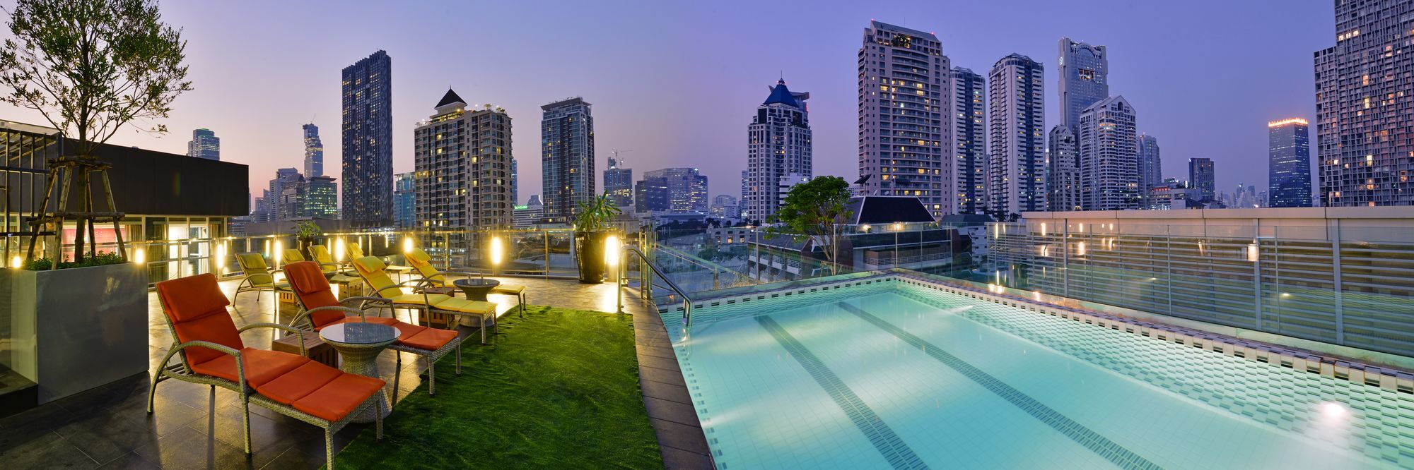 Le D'Tel Bangkok Otel Dış mekan fotoğraf The Park, Bangkok